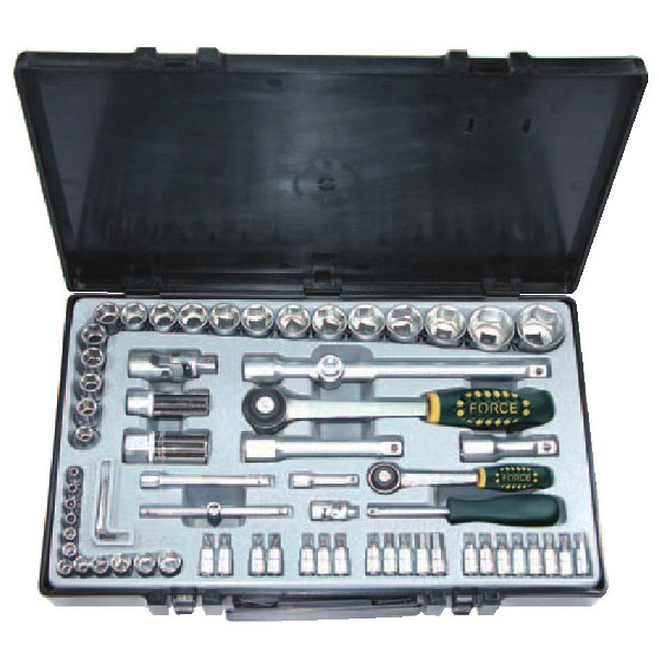 Набор инструмента 68 предметов посад. размер 1/2"+1/4" 4683