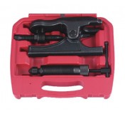 Съёмник шаровых опор с гидротолкателем 12т. Захват: ход 70мм ширина вилки 36мм.