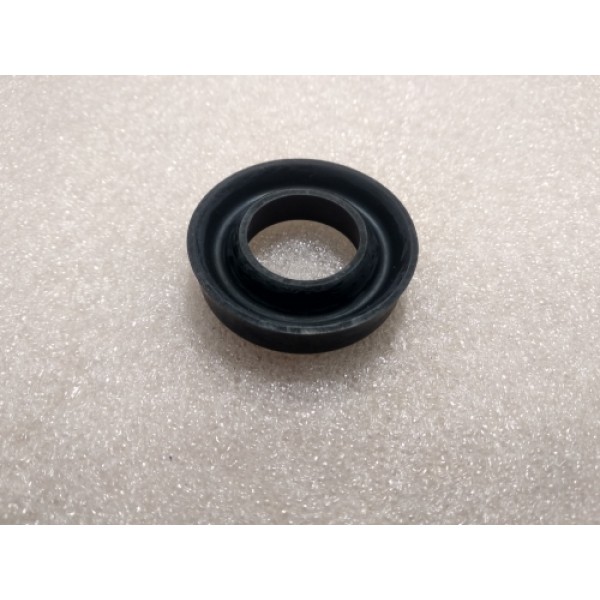 (1683) SEAL, LIP I.D.20 O.D.36 TH.8 ON SHAFT Манжет штока D 20Х36Х8 8-09614A