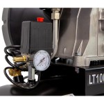 Масляный поршневой компрессор с ременным приводом:423 л/мин, 10 бар; 220В/2,2 кВт, 100 л WDK-91053