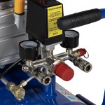 Компрессор поршневой, 300 л/мин, 2.2 КВт, 220 В, ресивер 24 л OPT-302430