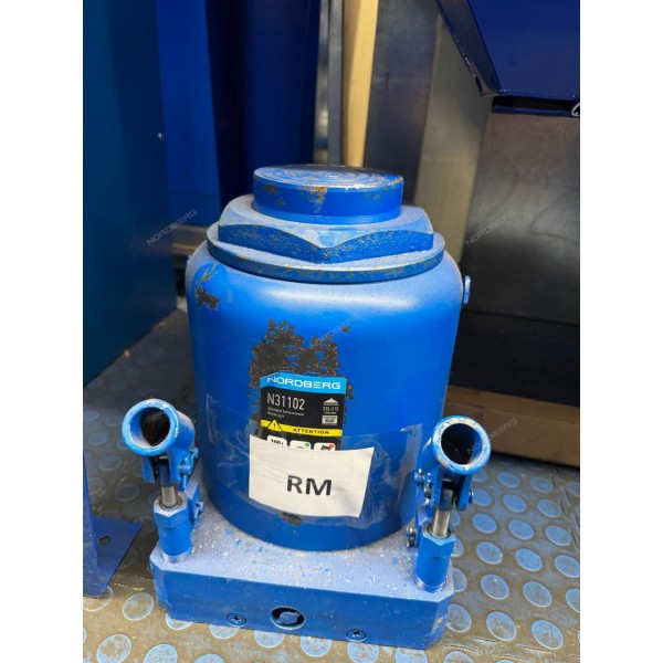 Домкрат бутылочный, 100 т RM 32449