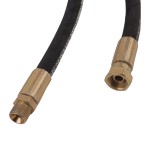 Шланг маслостойкий предназначен для подсоединения маслораздаточного пистолета WDK-89208