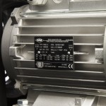 Масляный поршневой компрессор с ременным приводом 606 л/мин, 11 бар, 200 л WDK-92060