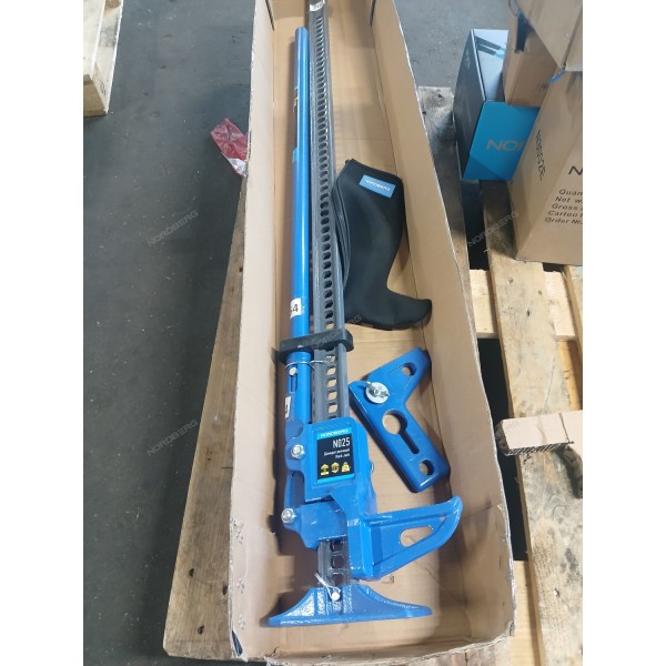 Реечный домкрат 3,5 т с держателем рукоятки и опорой в комплекте, 153 см rm 764 01-00013023