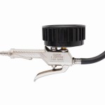 Пистолет для накачки шин с аналоговым манометром 90 мм, 15 бар WDK-29110