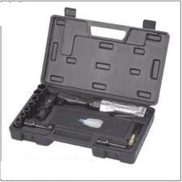 Пневмотрещотка   1/2" 68Нм с набором ударных головок 17 предметов (9-19 мм) RT-5220K 1/2