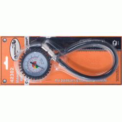 Манометр (АвтоDело) 10 атм.с насадкой и шлангом 42302